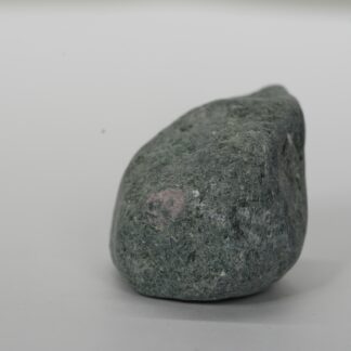 Rubin auf Amphibolit s4