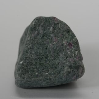 Rubin auf Amphibolit s3